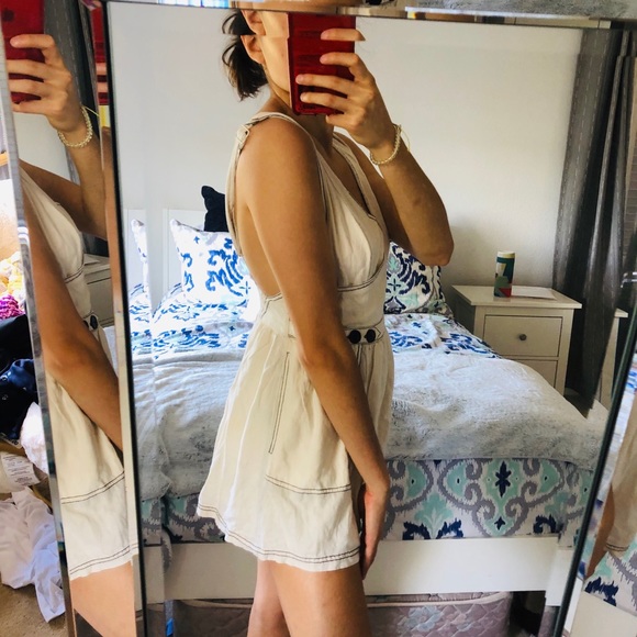 Urban Outfitters Romper - Picture 2 of 5